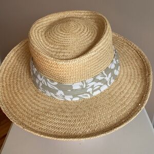 Scala Straw Pacific Panama Hat.   Men’s S/M